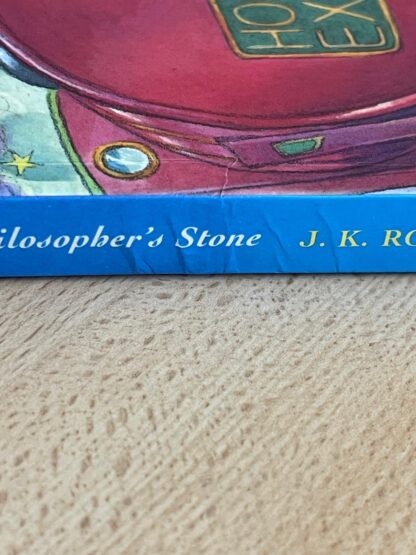 Harry Potter and the philosopher's stone winner of the 1997 smarties gold award - immagine 4